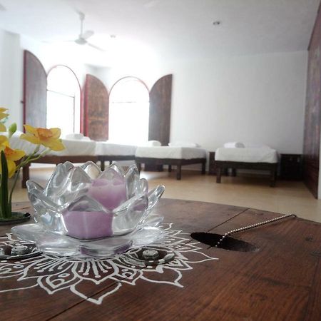 Casita Rustica En La Selva Hotel Cancún Eksteriør billede