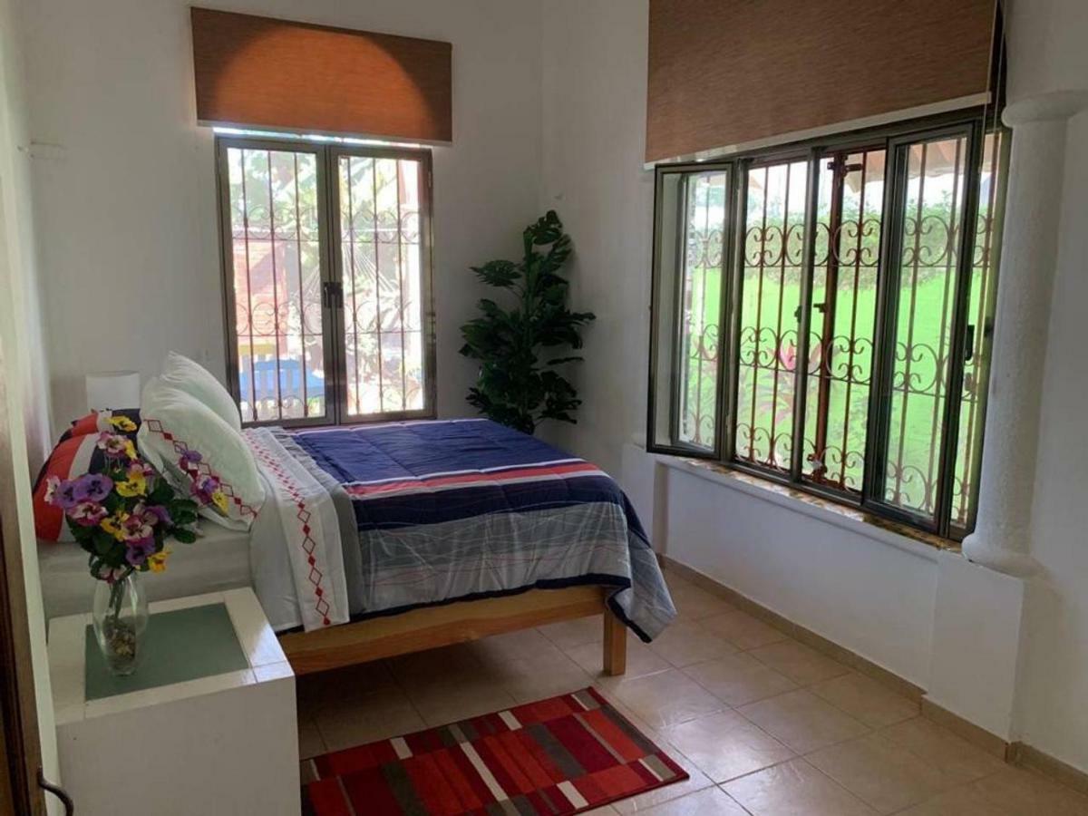 Casita Rustica En La Selva Hotel Cancún Eksteriør billede