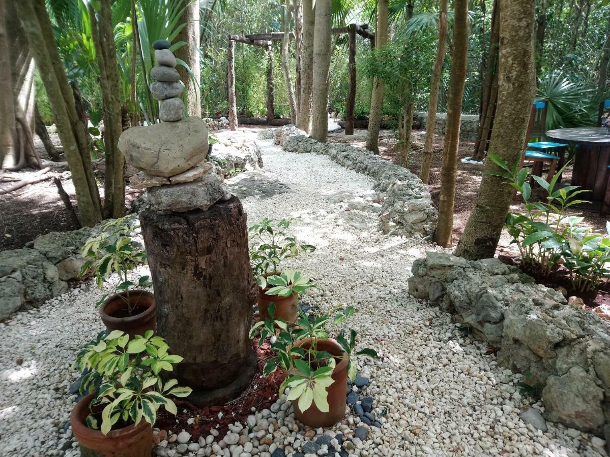 Casita Rustica En La Selva Hotel Cancún Eksteriør billede