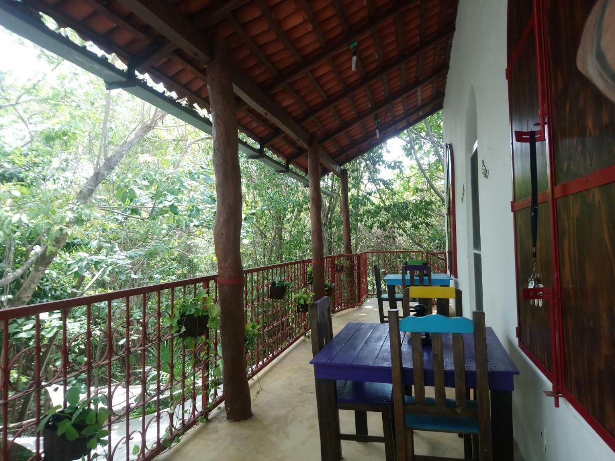 Casita Rustica En La Selva Hotel Cancún Eksteriør billede