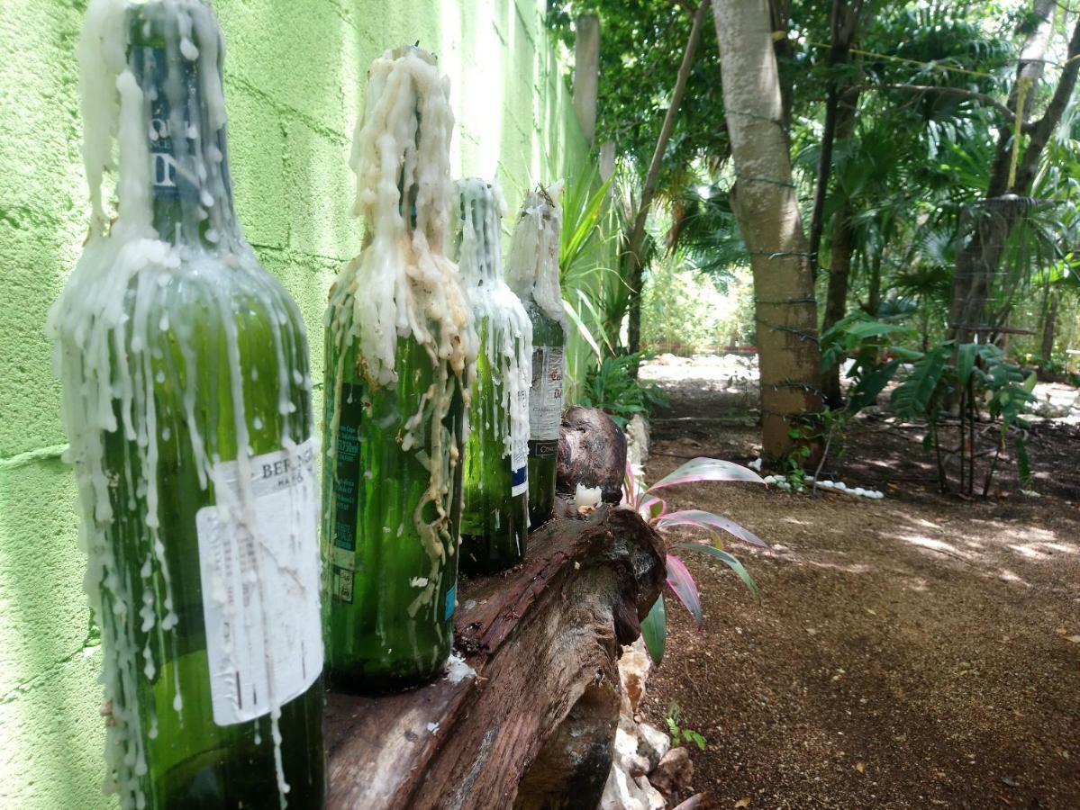 Casita Rustica En La Selva Hotel Cancún Eksteriør billede
